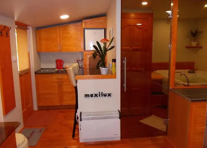 Maxilux * Berekfürdő